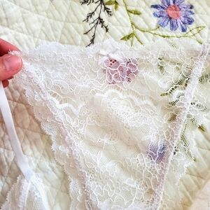 Victoria's Secret Dream Angel's String Lace Bikini Bridal Lingerie Wedding Mediu